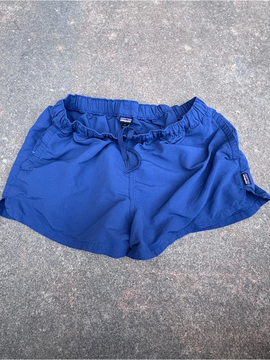 Patagonia Pants - Patagonia- Large- cutest booty shorts in blue 🦋
